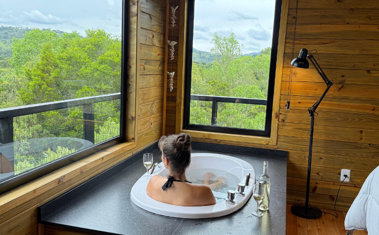 20-Chalé do Vale Quarto ofurô